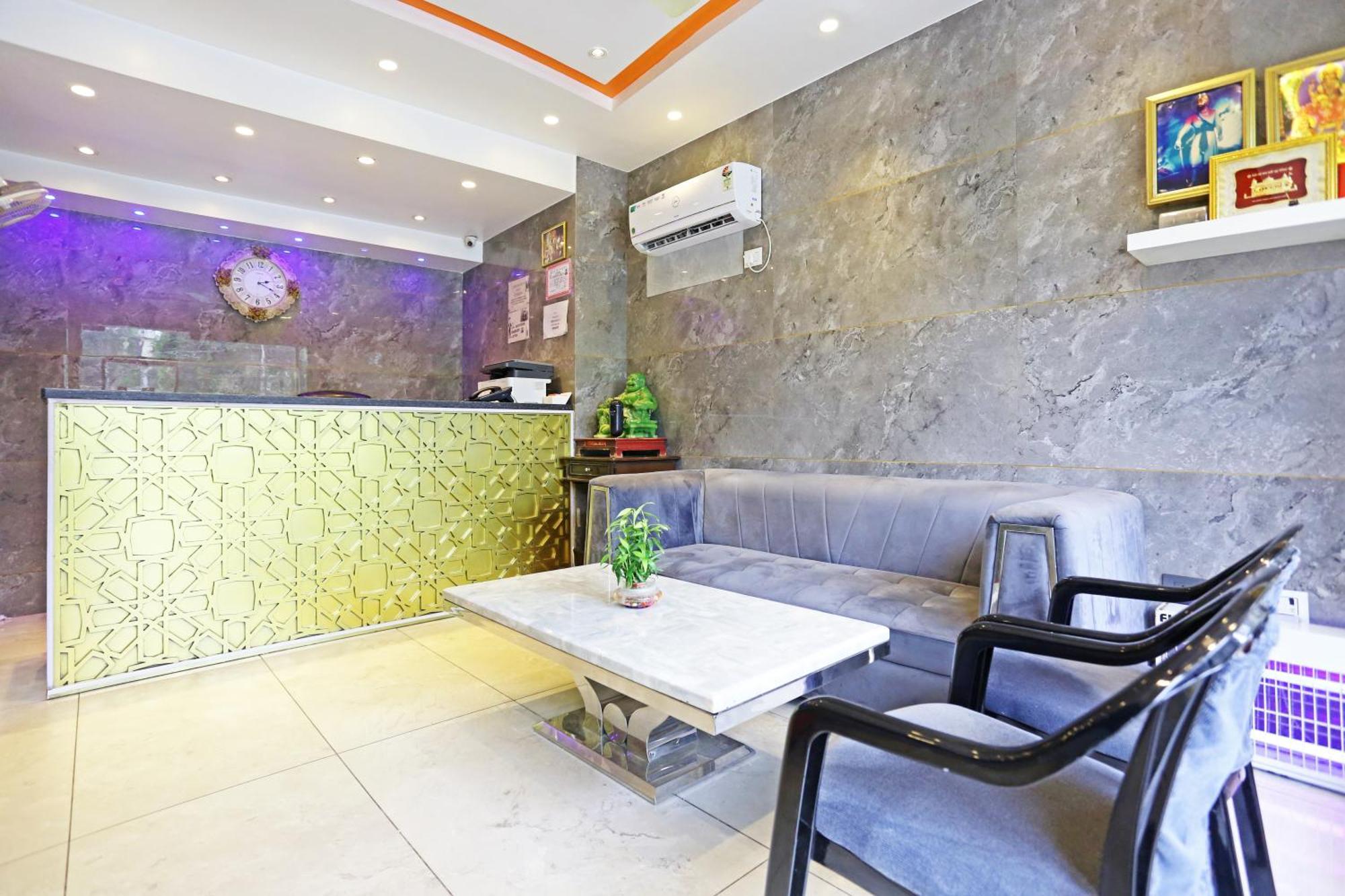 Hotel Preet Palace -5 Mints Walk From Nizamuddin Railway Station Нью-Дели Экстерьер фото
